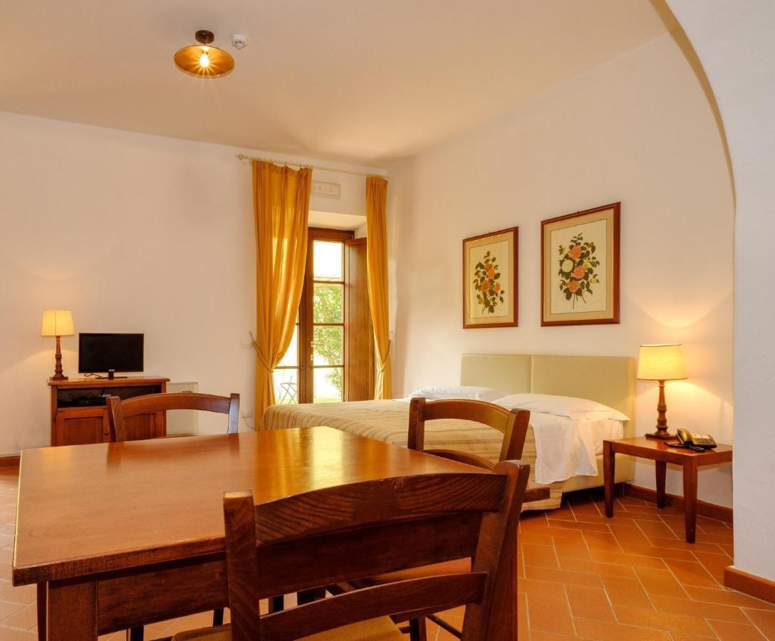 ปอจจิโอ ออลแอคเนลโล คันทรี แอนด์ บีช เรซิเดนทัล รี Hotel โปปูโลเนีย ภายนอก รูปภาพ